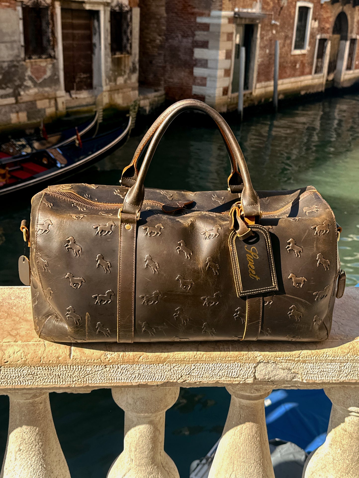 'SWEET HORSE LEATHER TRAVEL BAG'