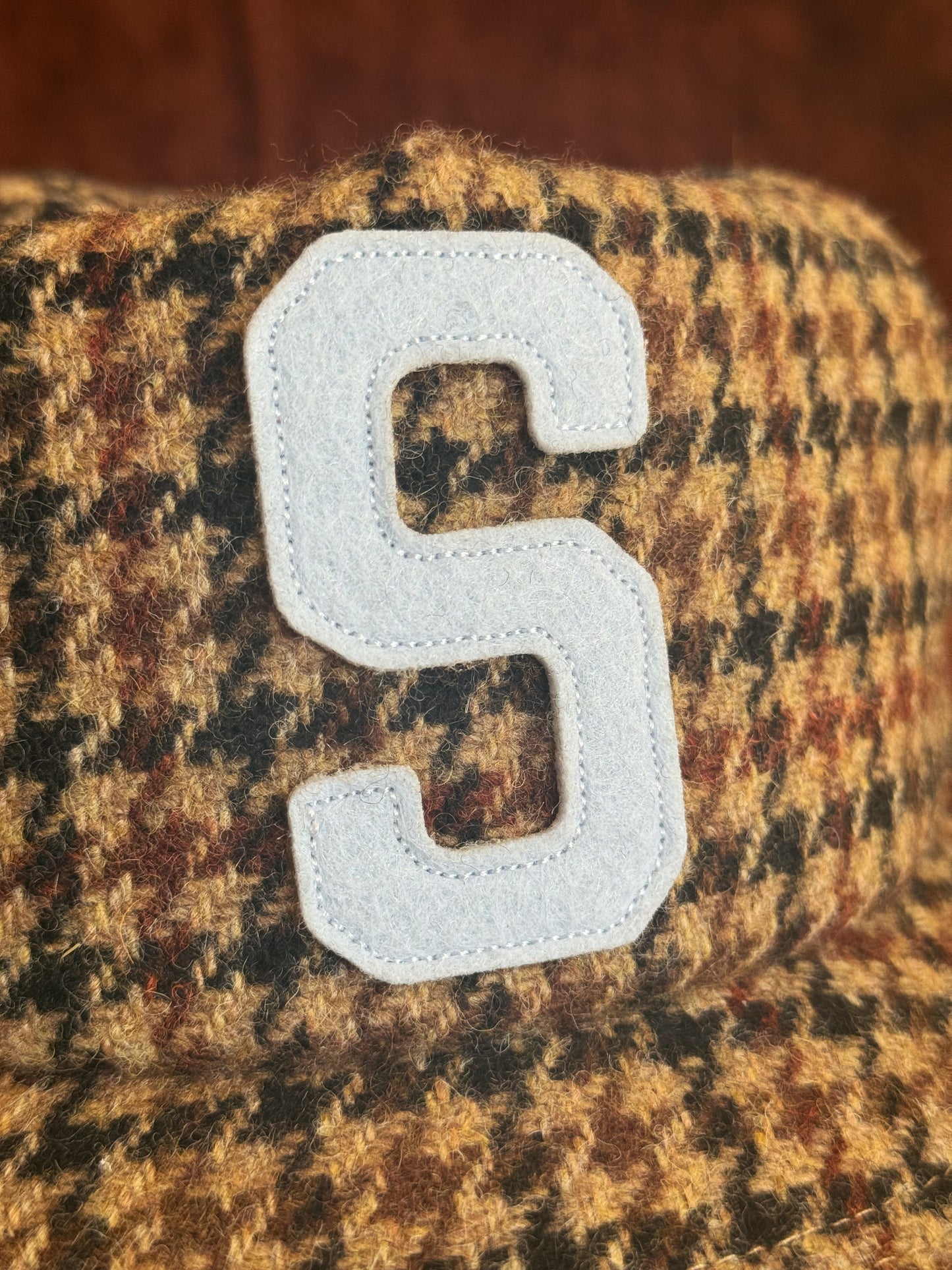 'SWEET HOUNDSTOOTH WOOL'