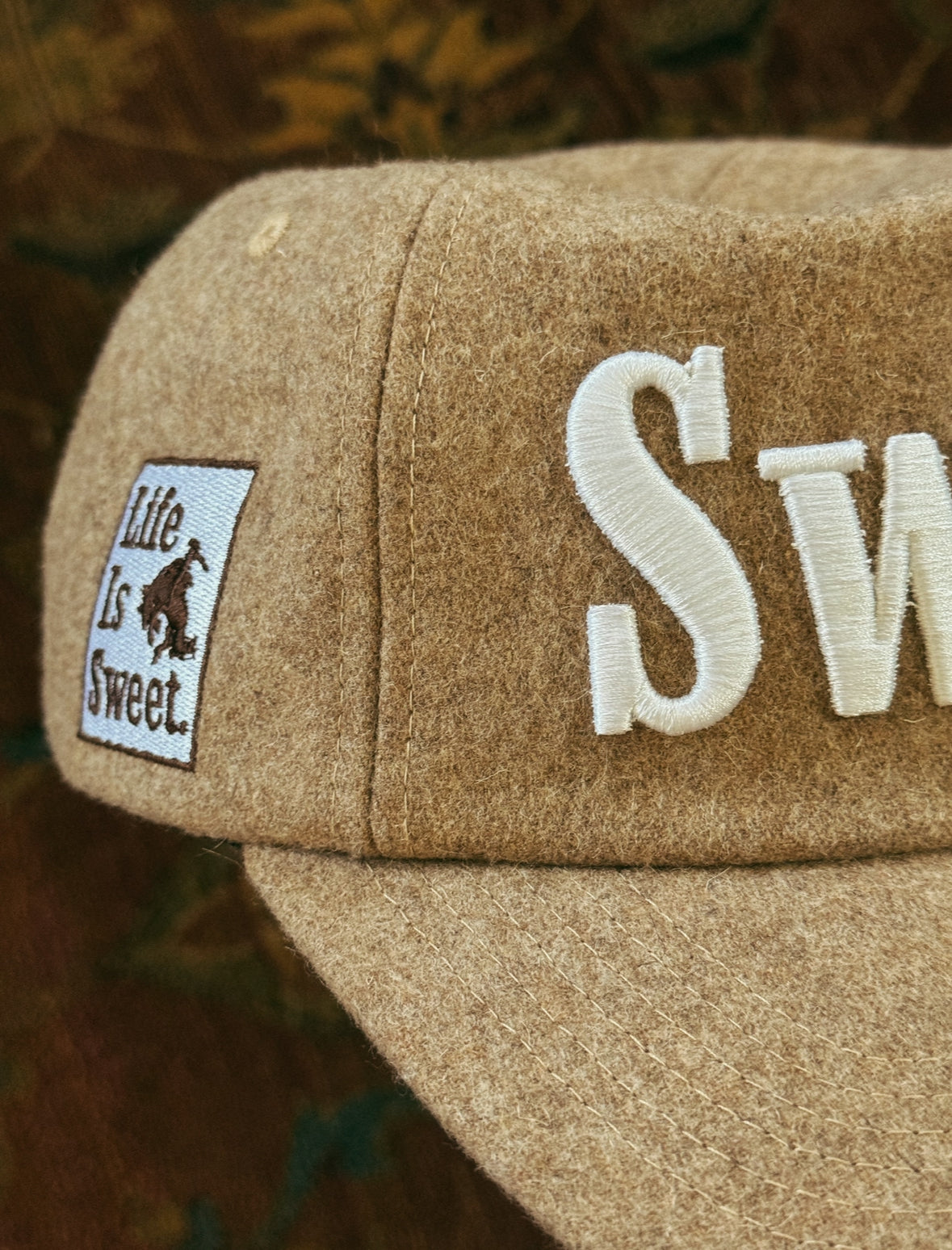 'SWEET ASH WOOL COWBOY'