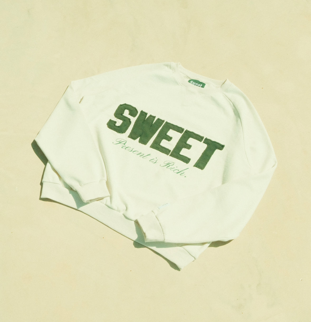 'SWEET CREWNECK'