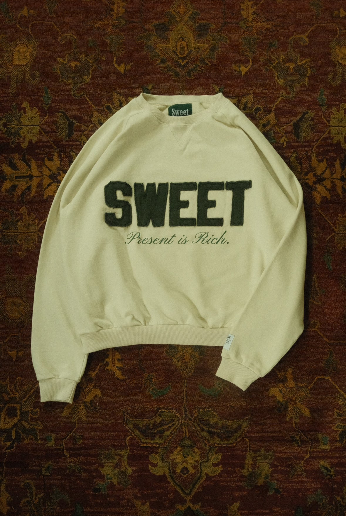 'SWEET CREWNECK'