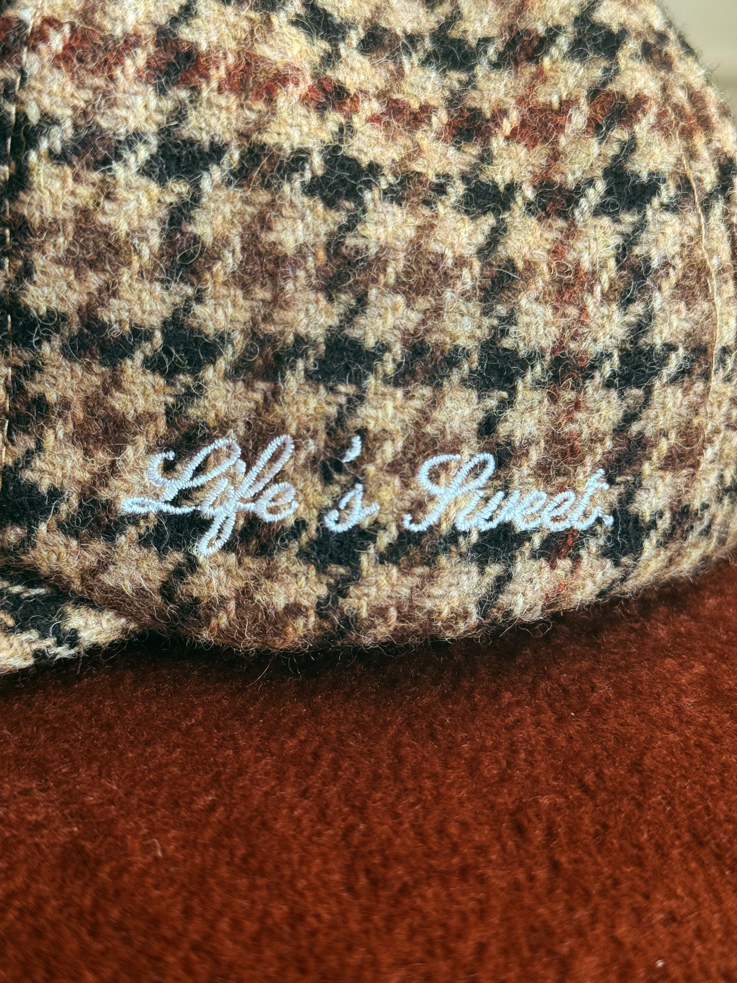 'SWEET HOUNDSTOOTH WOOL'