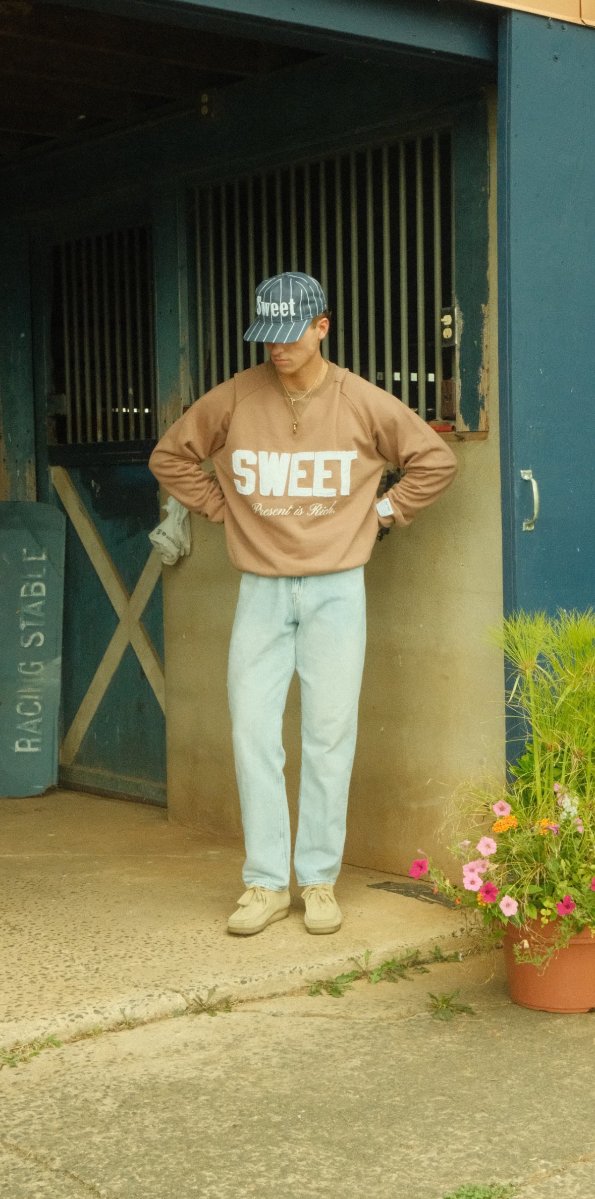 'SWEET CREWNECK'