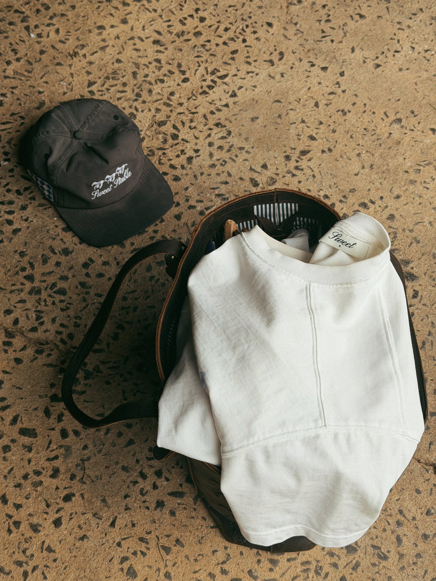 SWEET AGED TEE - WHITE