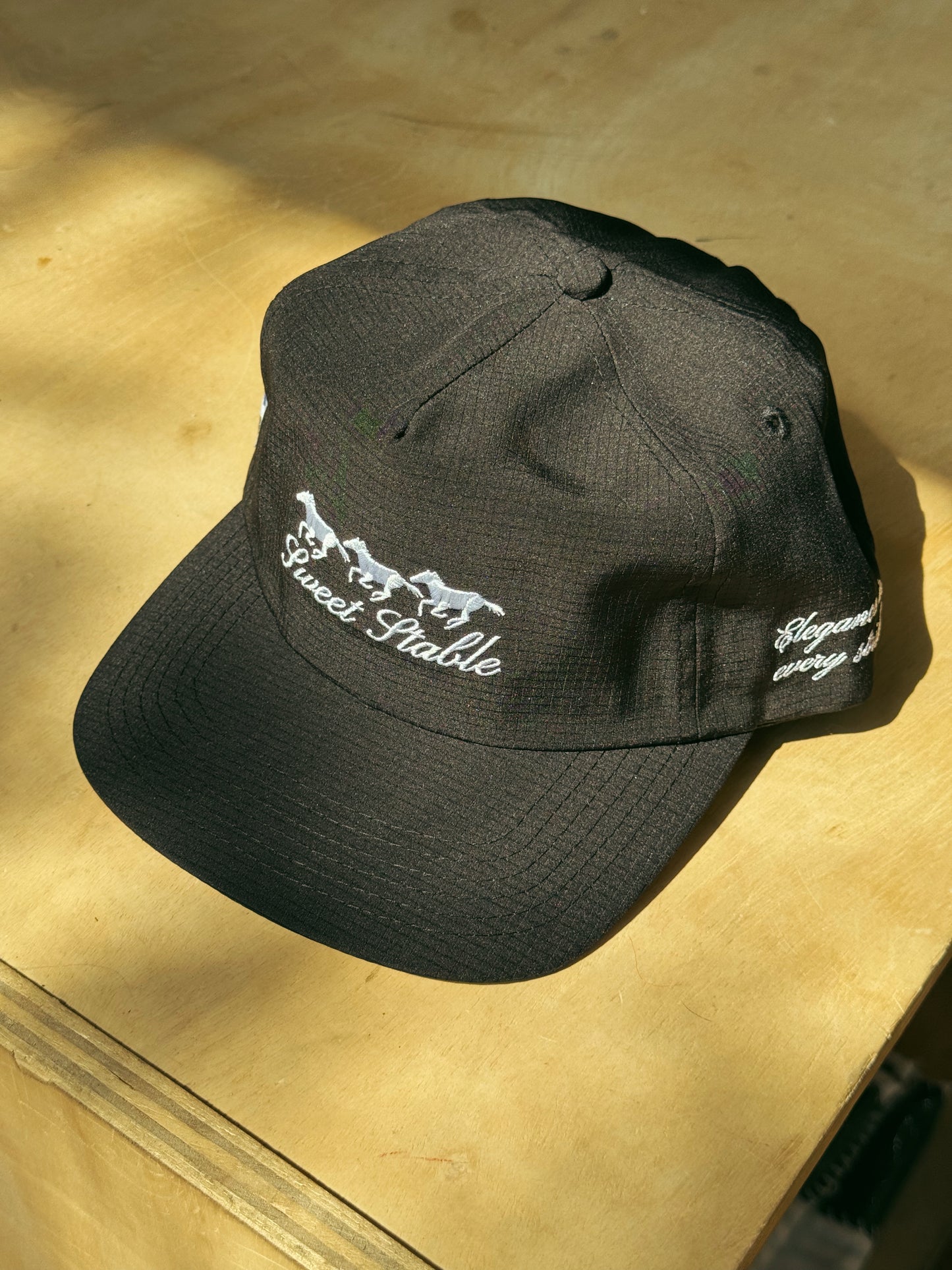 ‘SWEET STABLE BLACK’
