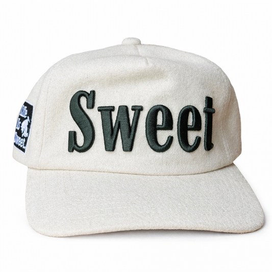 SWEET OFF-WHITE WOOL COWBOY