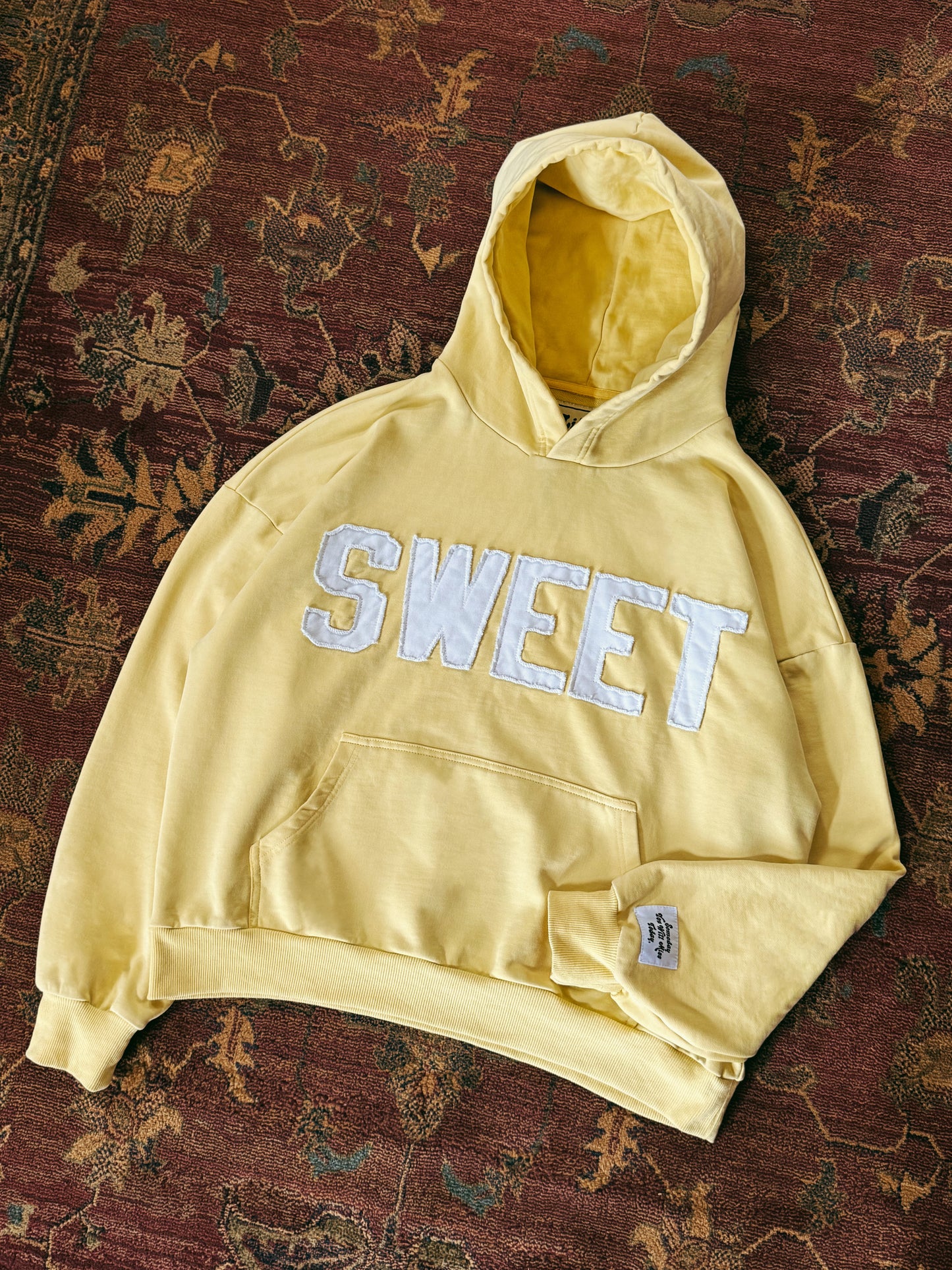 'SWEET AGED YELLOW'