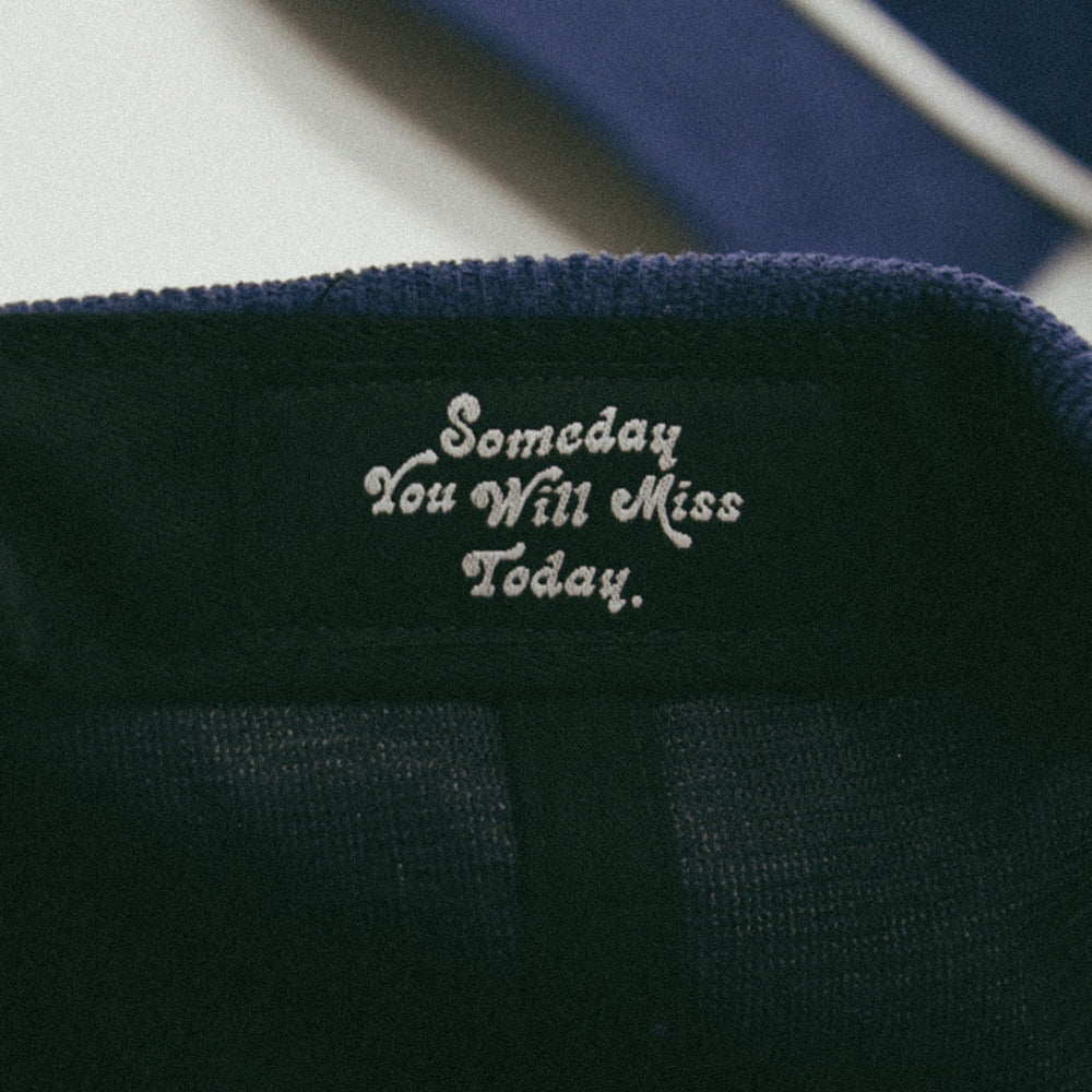 'SWEET NAVY CORDUROY'